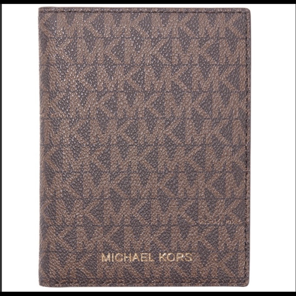 Michael Kora Paasport Holder/ Wallet